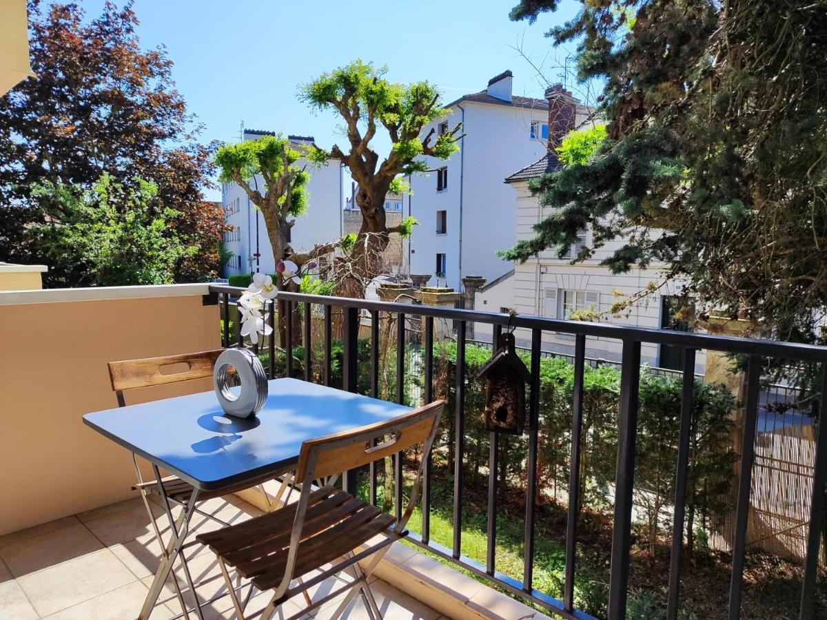 Tres Belle Appartement Lumineuse Spacieux Chantilly Exterior photo